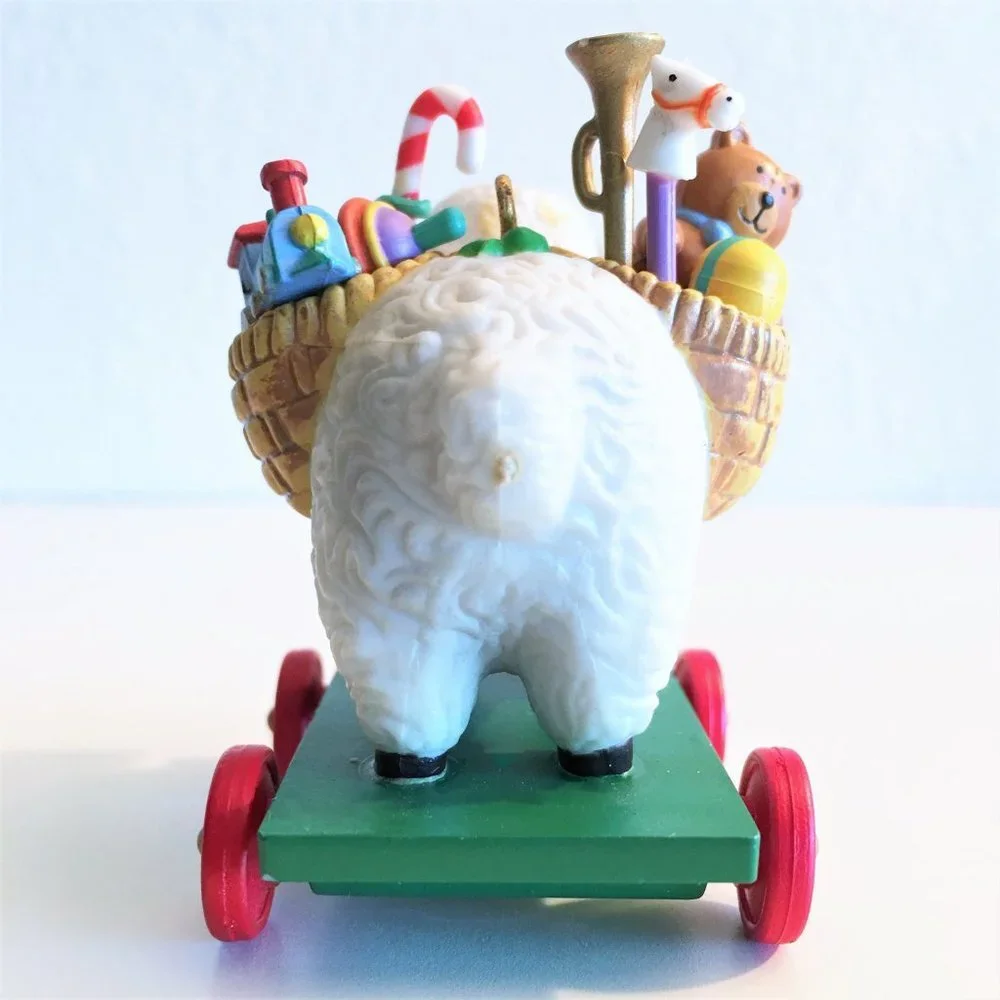 Christmas PULL TOY Ornament - on Rolling Wheels